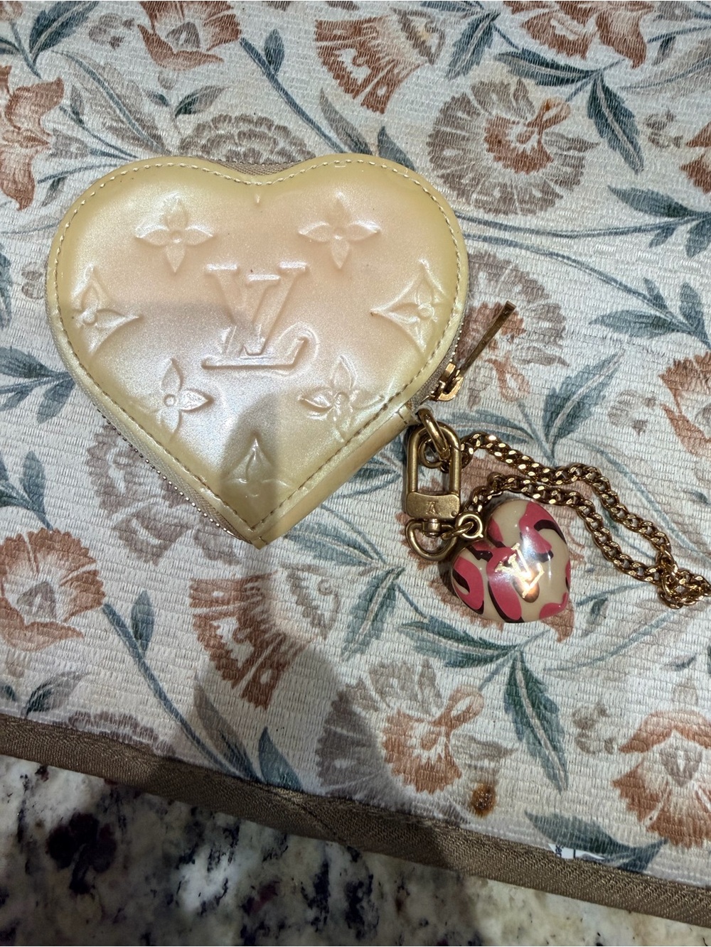 Louis Vuitton Iridescent Cream Heart Key & Card Holder with Pink Charm